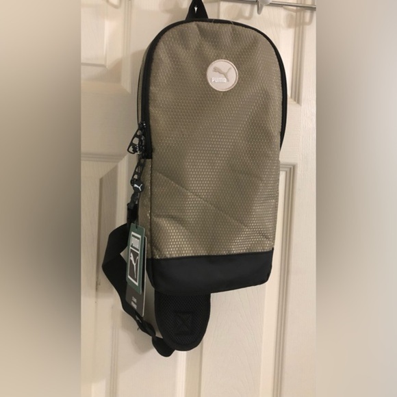 Puma waffle‎ textured olive green & black sling unisex backpack bag new - Picture 9 of 13
